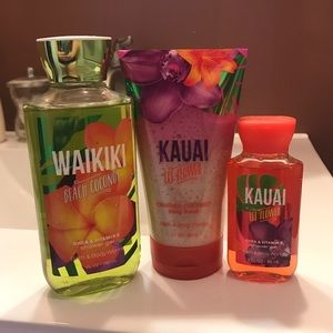 Bath and Body Works Trio - Shower Gel & Body Scrub