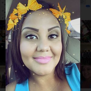 Meet your Posher, Cynthia