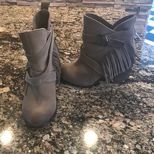 Naughty Monkey Fringe Boots size 6