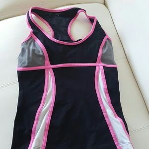 PH8 (Bebe )workout top Size S
