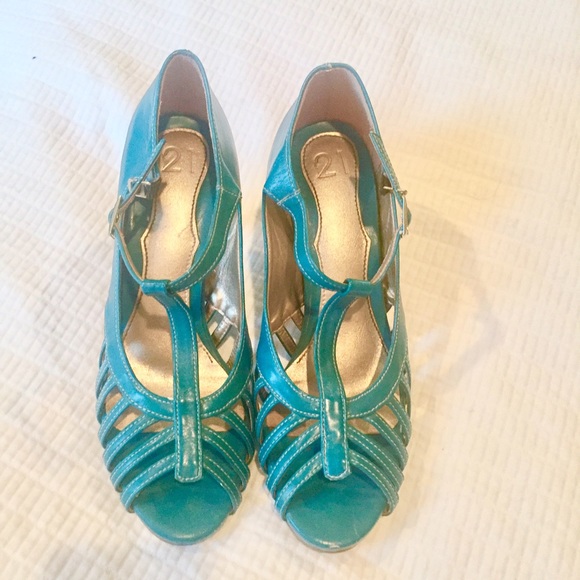 Vintage Blue Heels