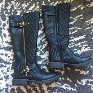 Candies boots LIKE NEW!!