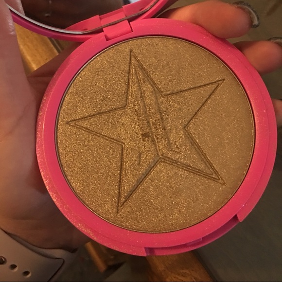 Jeffree Star skin frost