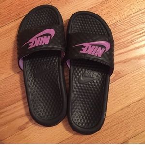 Nike slides