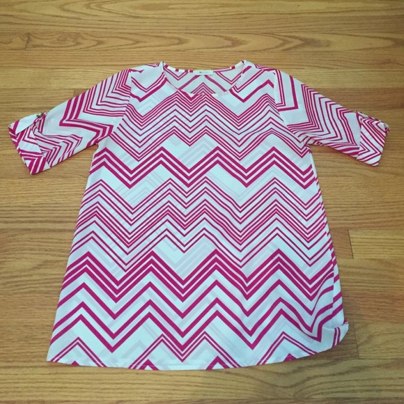 Chiffon Chevron Top