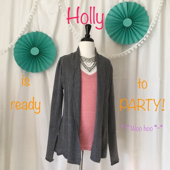 *~*Meet Holly for Measurements!*~* - Picture 4 of 6