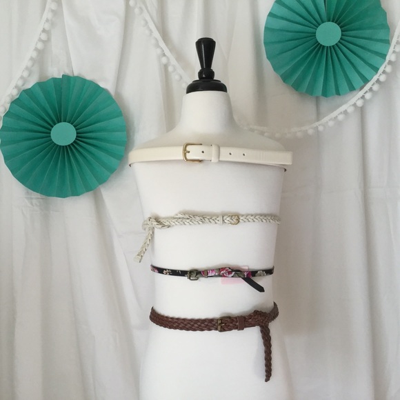 *~*Meet Holly for Measurements!*~* - Picture 5 of 6