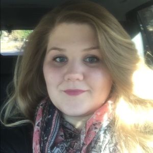 Meet your Posher, Meagan