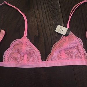 Loren Bralette