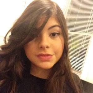 Meet your Posher, Daniela