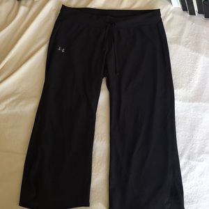 Under Armour crop pants