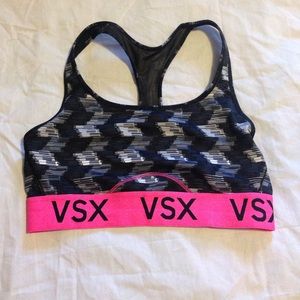 NEVER WORN Victoria's Secret Sports Bra