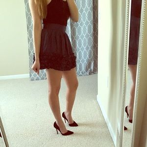 Navy ruffled mini skirt