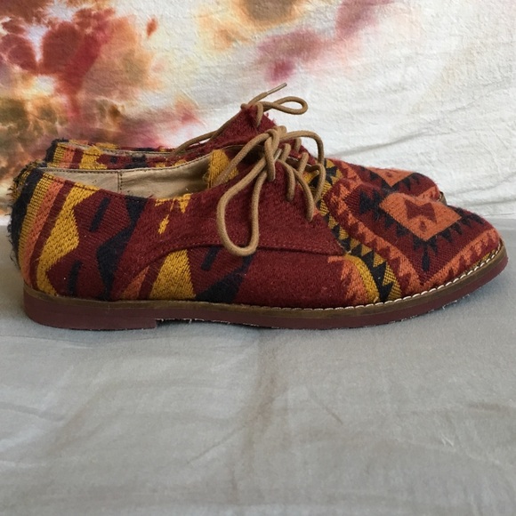 Patterned oxfords - Picture 2 of 3