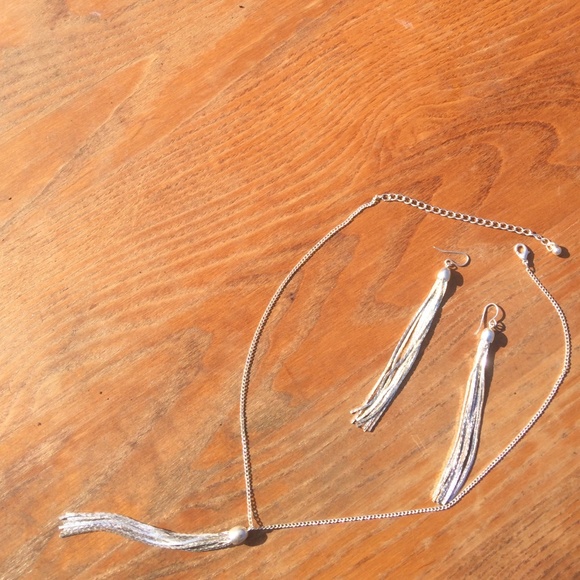 Aldo jewelry set!