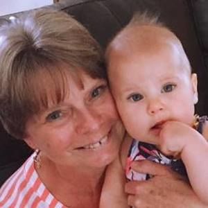 Meet your Posher, Linda