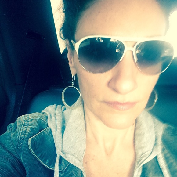 Meet your Posher, Elena - Picture 8 of 8