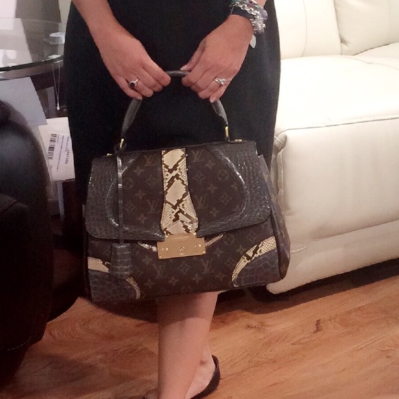 LOUIS VUITTON GRAND MARRIAGE MONOGRAMISSIME BAG - Picture 6 of 6