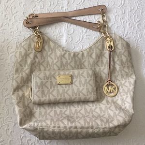 Michael Kors Handbag & Wallet
