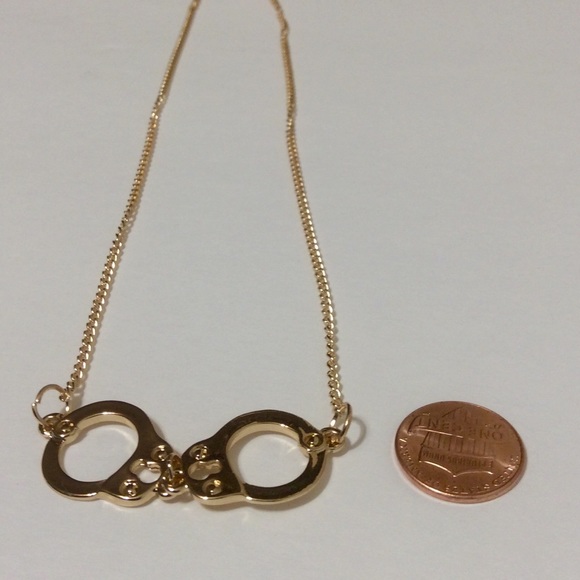 🔥 Flash Sale 🔥 gold or silver trendy nclce. - Picture 4 of 4