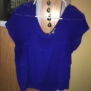 American Eagle ruffle top!!!