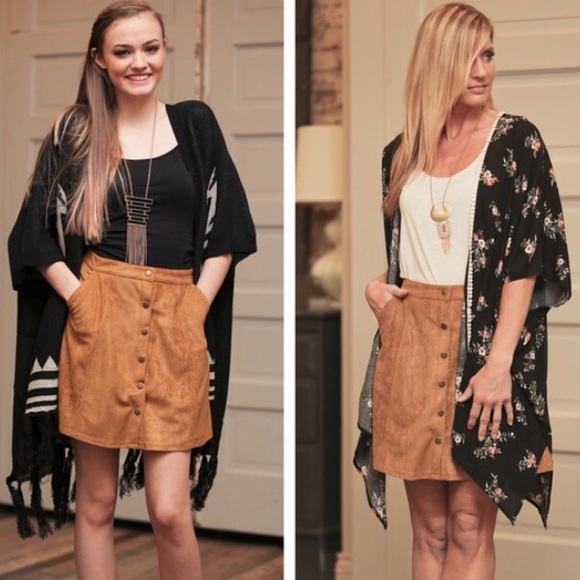 Camel Suede Skirt (PRICE FIRM) - Picture 2 of 4