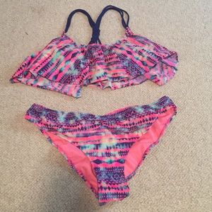 Flounce bikini set