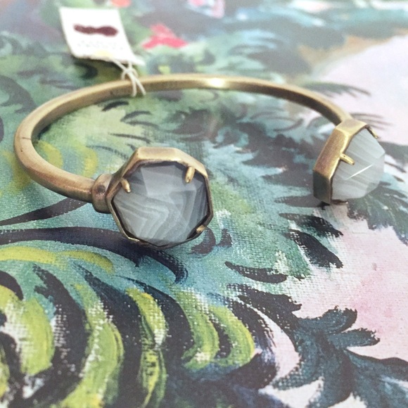 NWT Kendra Scott Brinkley White Banded Agate Cuff - Picture 2 of 3