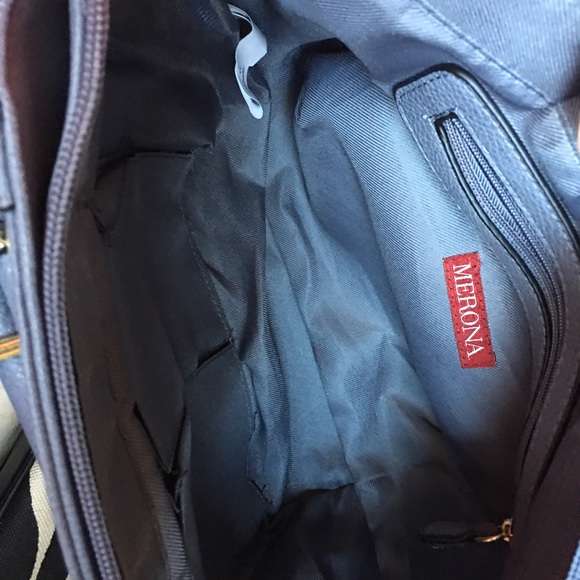 purse - Picture 3 of 3