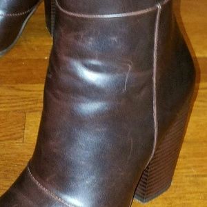 Ankle boots