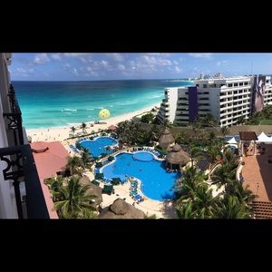 Meet your Posher, Skan