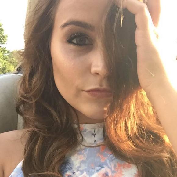 Meet your Posher, Charlsey