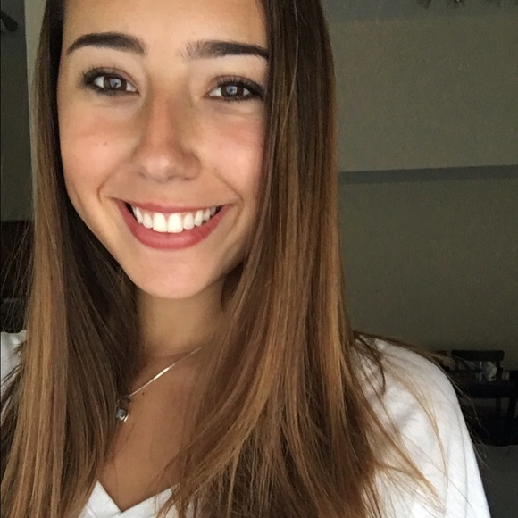 Meet your Posher, Taylor