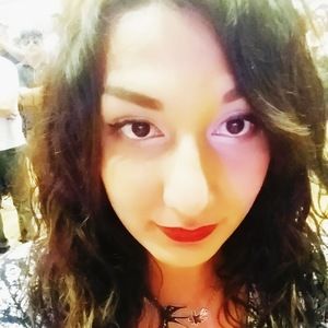 Meet your Posher, Vanessa