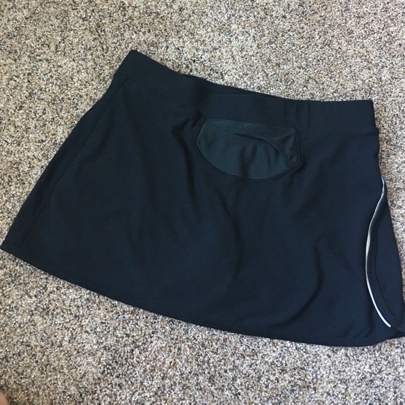 🎾 Nike Dry Fit Tennis Skirt, Small 🎾 - Picture 3 of 4