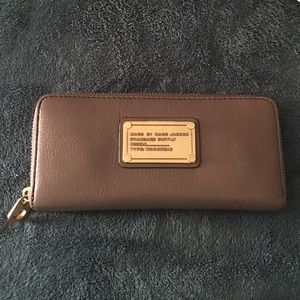 Marc by Marc Jacobs Classic Q Wallet