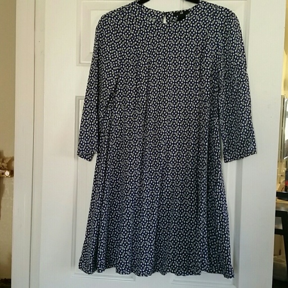 Size 10 comfy, flowy, but shrunk when washed.