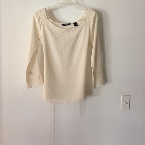 Express 3/4 sleeve Polyester Blouse