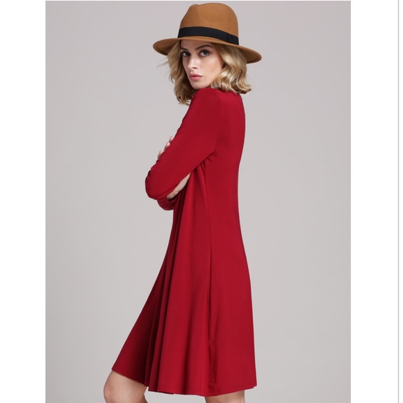 🎉LAST 1 🎉 NWT Red L/S Tunic/Dress with Back Seam - Picture 3 of 4