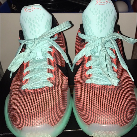 Kobe X