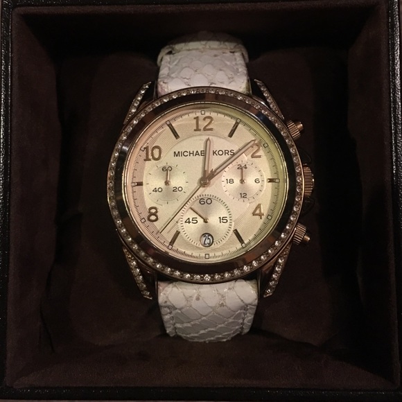 Michael kors watch.