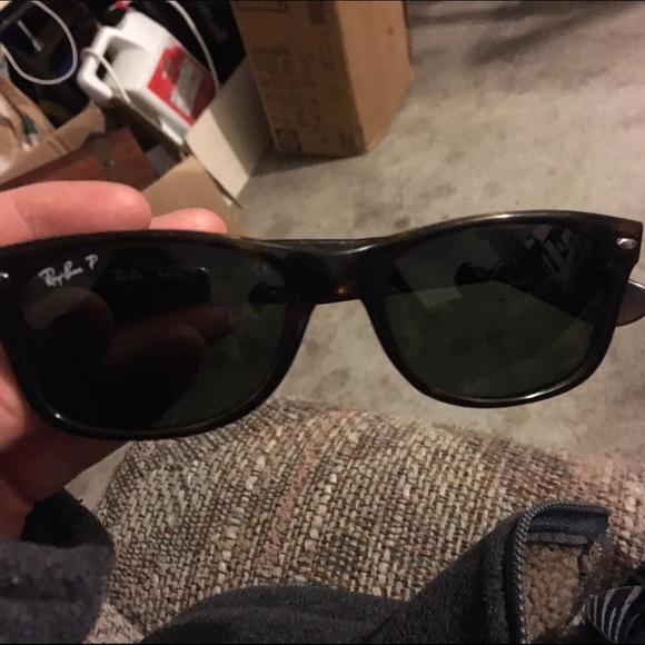 Black ray-bans