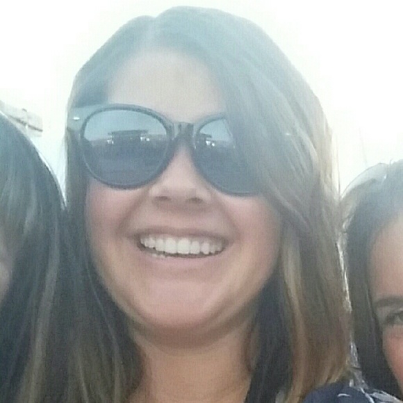 Meet your Posher, Ashlie