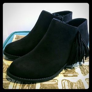 Soda Black Suede Ankle Bootie FRINGE NWT