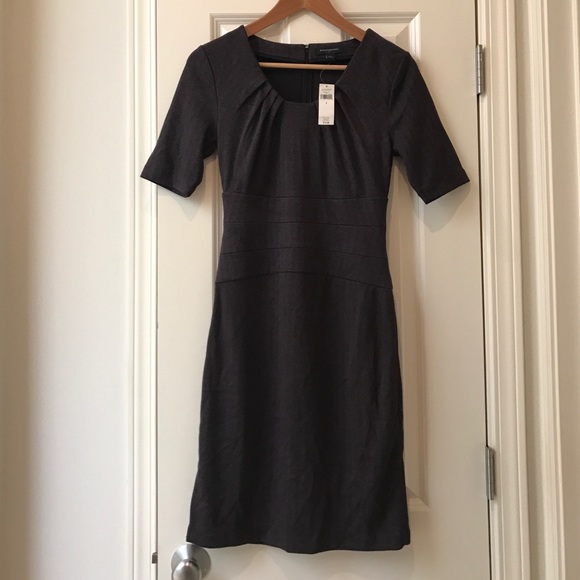 Banana Republic NWT 3/4 sleeve dress, size 2