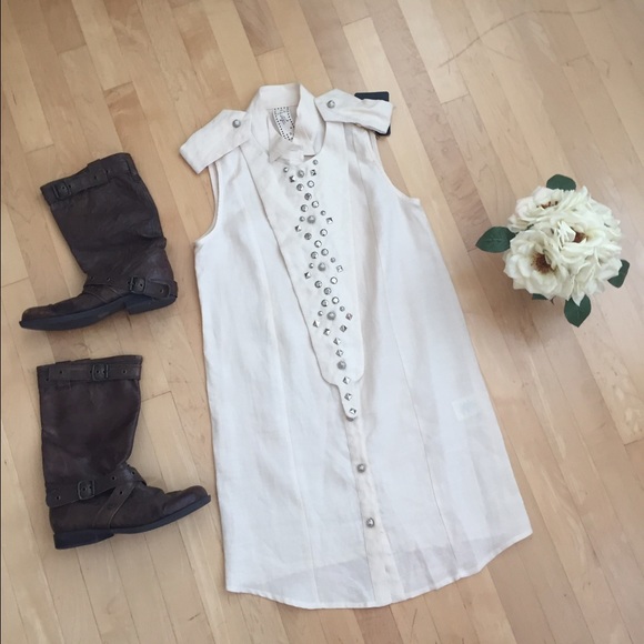C. Luce tunic size S NWT