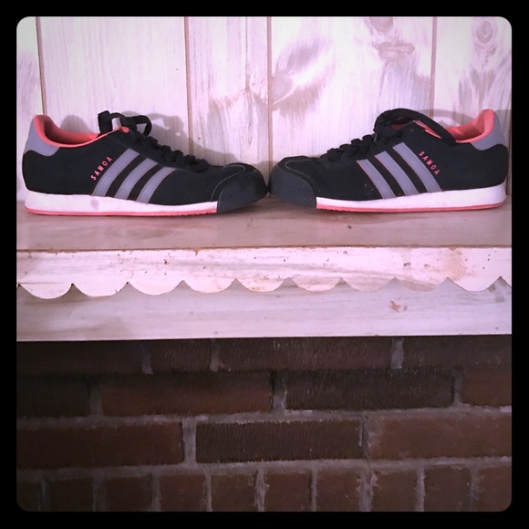 Adidas sneakers unisex