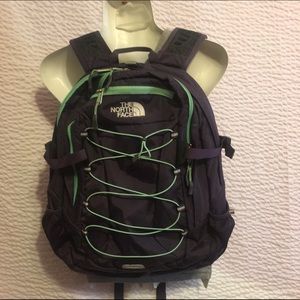 ☃️harperhunt☃️The north face backpack