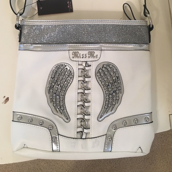 White miss me purse!! Make an offer!!