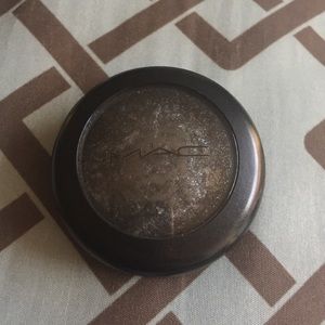 MAC eyeshadow